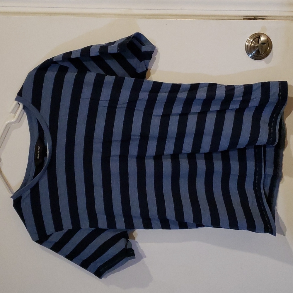 3/$20 Adam Levine striped tee size L